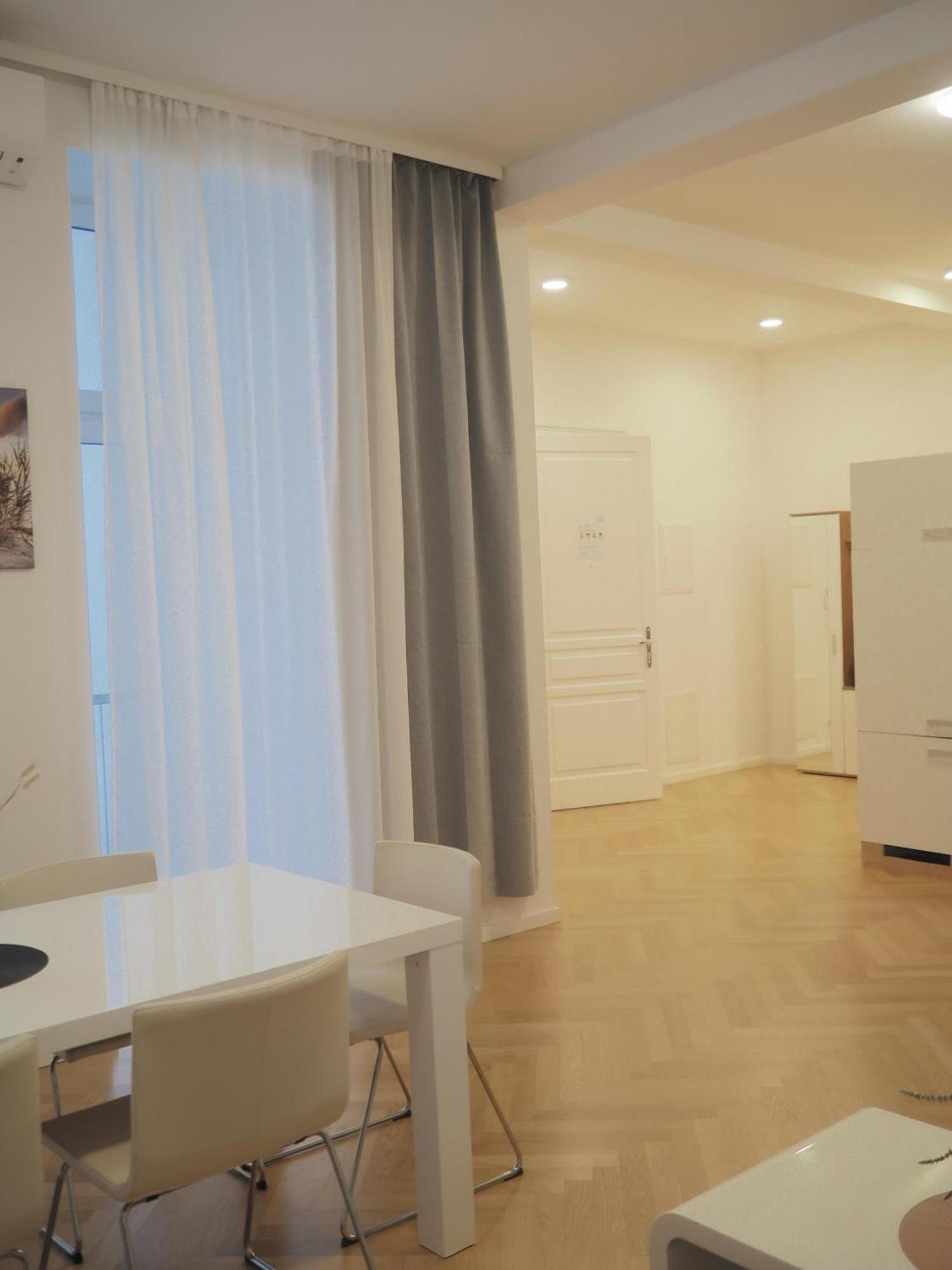 Home Sweet Home - Vienna Central 外观 照片
